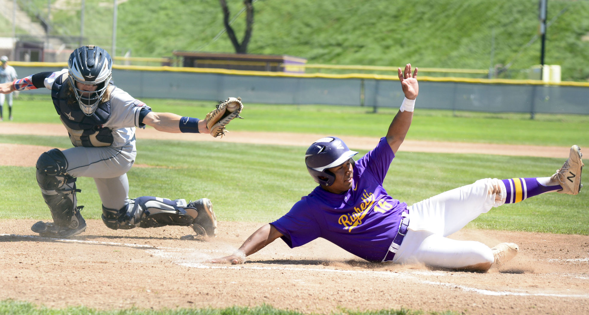 051119 Liberty RHS baseball 03.jpg